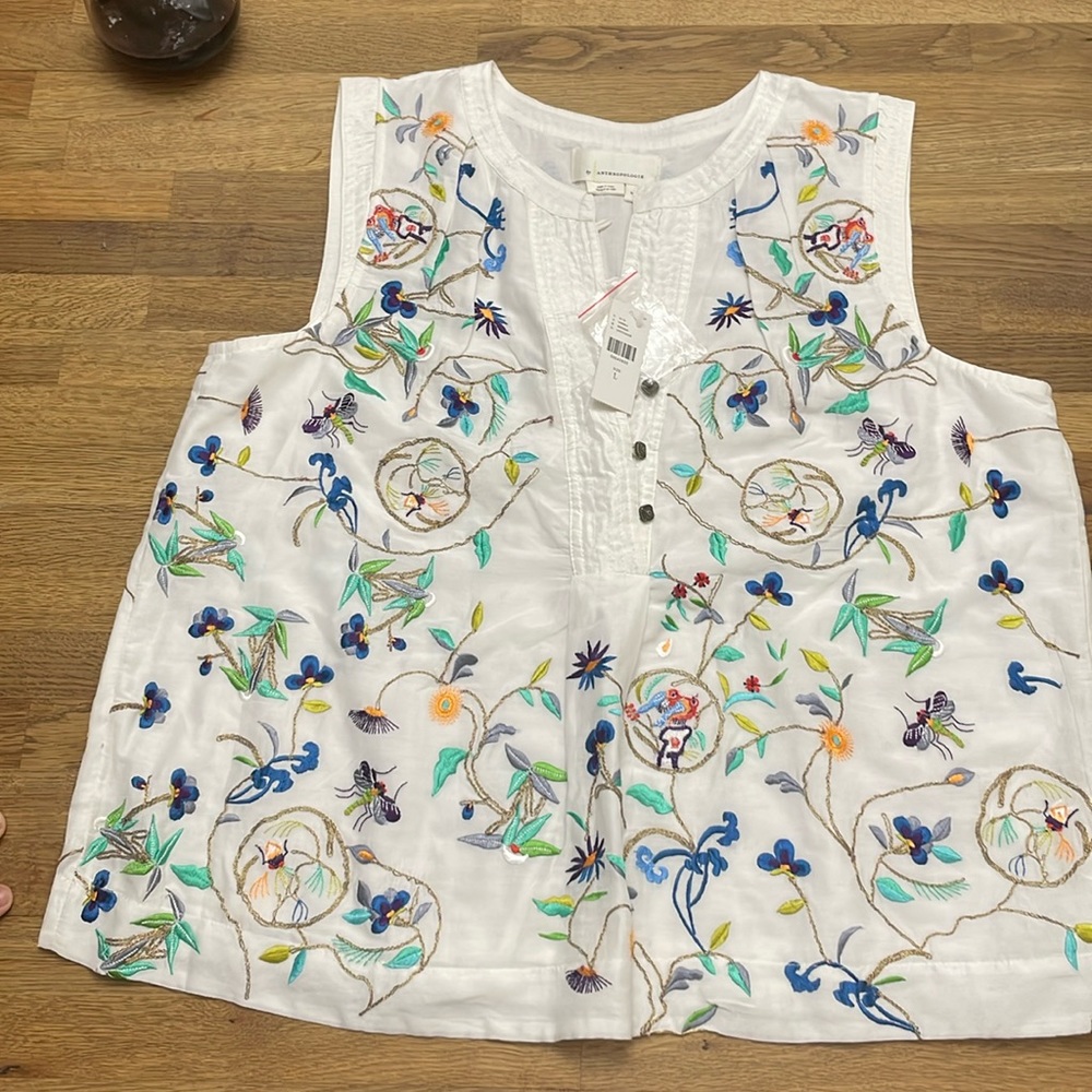 Sleeveless beautifully embroidered Anthropologie blouse.  Perfect for summer!